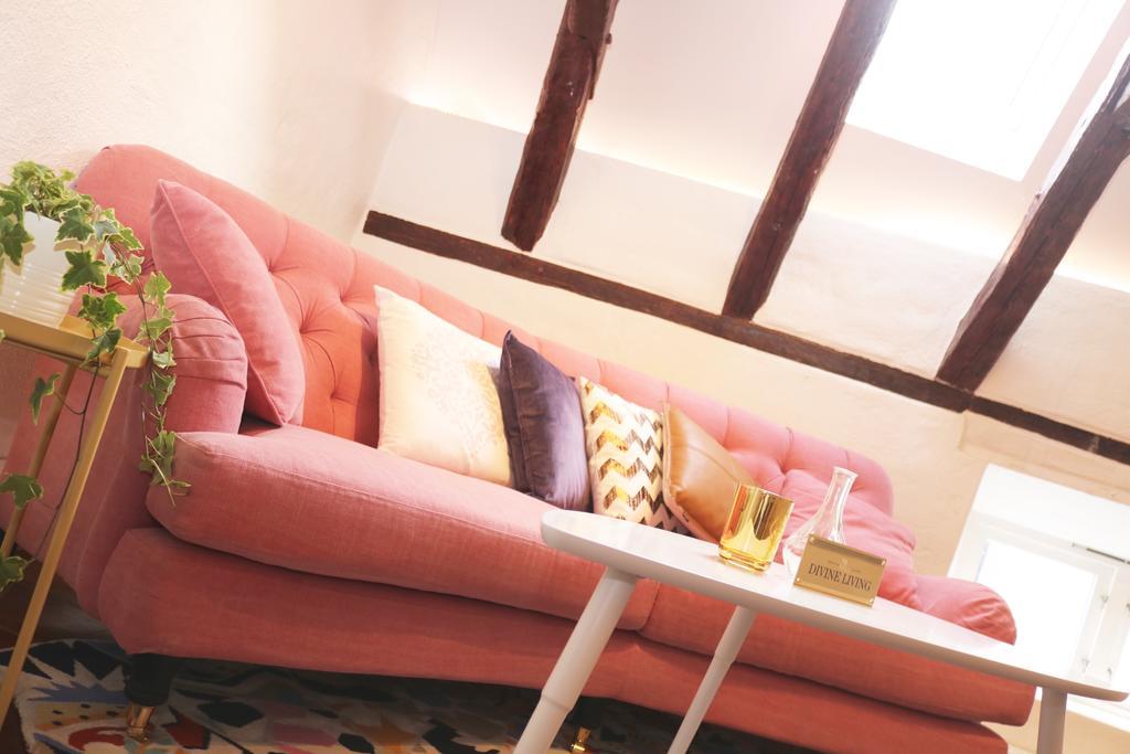 Divine Living - Apartments Stockholm Luaran gambar